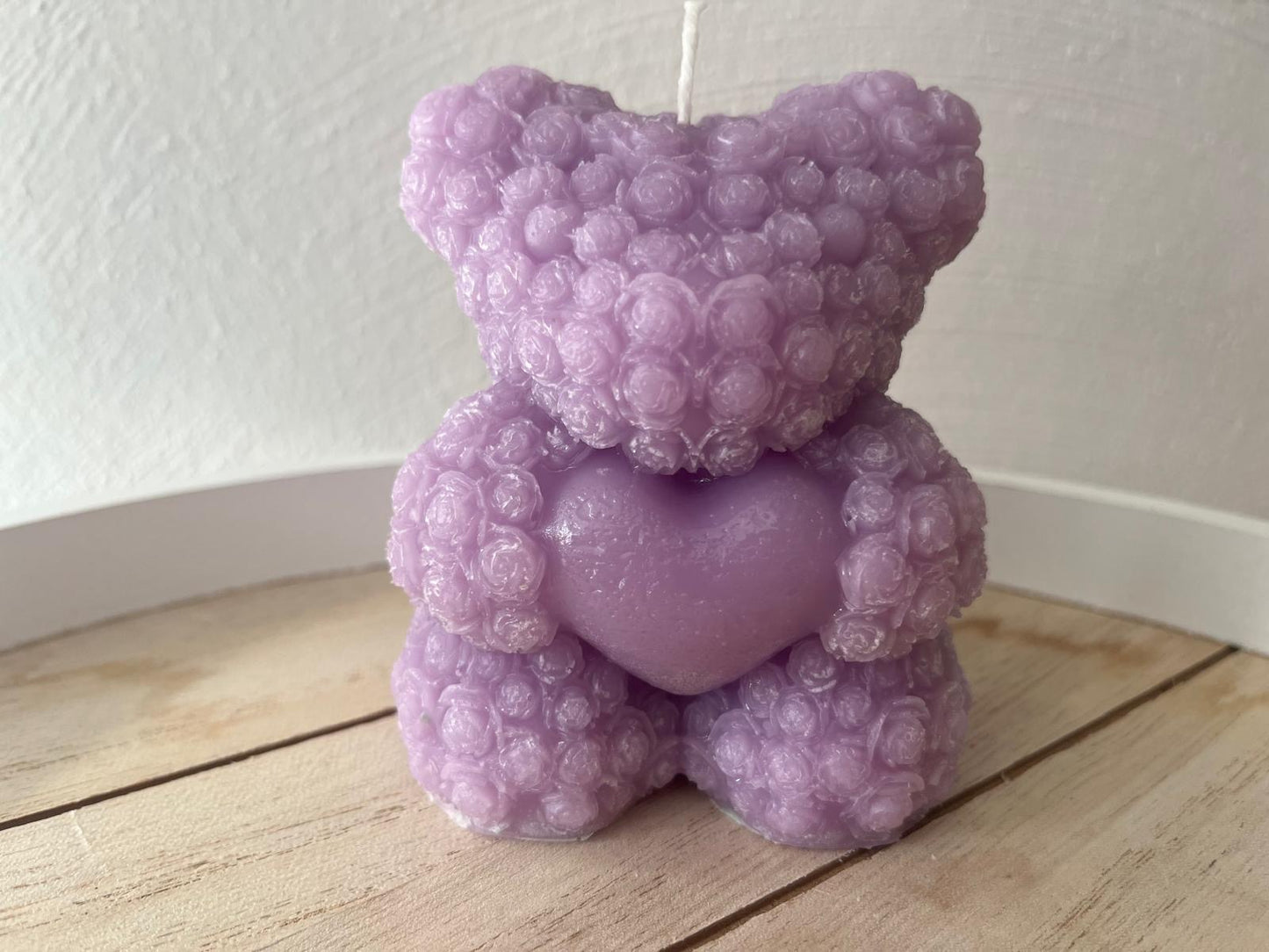 Lavendelbär mit Herz