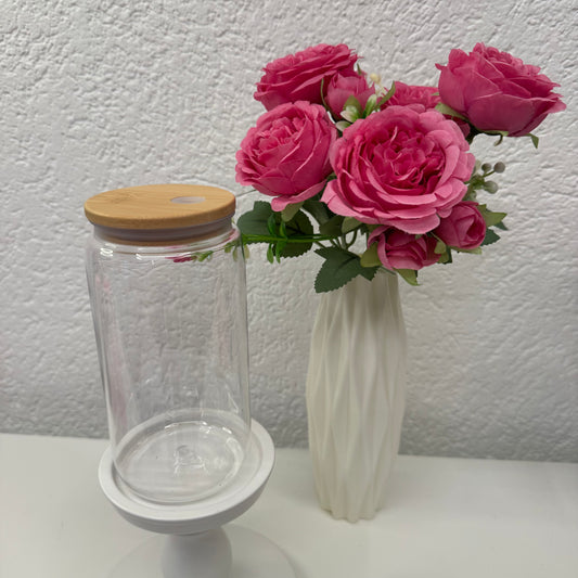Klare Becher