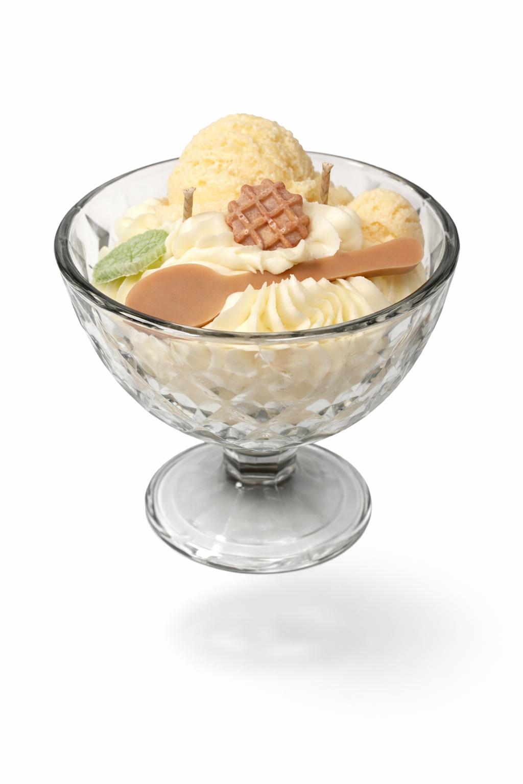 Vanille- Eisbecher
