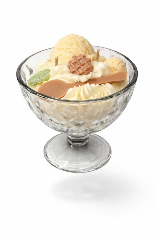 Vanille- Eisbecher